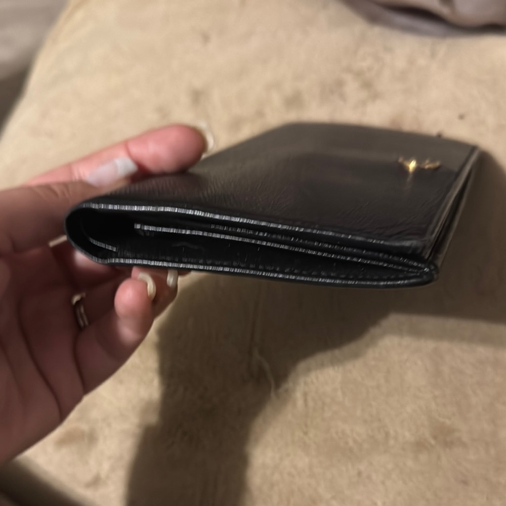 CHANEL Classic Black Leather Wallet - Picture 5 of 16